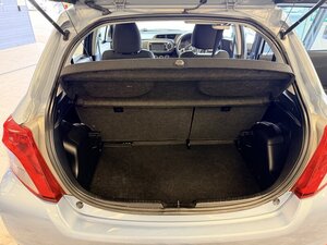 Toyota Yaris 1.3 Yaris TR Vvt-i CVT 5dr