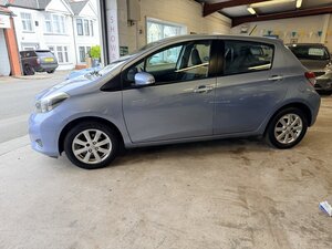 Toyota Yaris 1.3 Yaris TR Vvt-i CVT 5dr