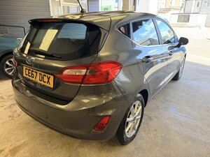 Ford Fiesta 1.1 Fiesta Zetec 5dr