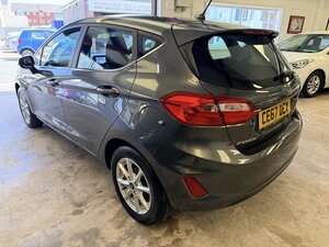 Ford Fiesta 1.1 Fiesta Zetec 5dr