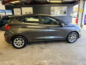 Ford Fiesta 1.1 Fiesta Zetec 5dr