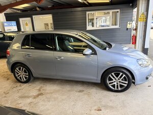 Volkswagen Golf 1.4 GOLF SE TSI Semi-auto 5dr