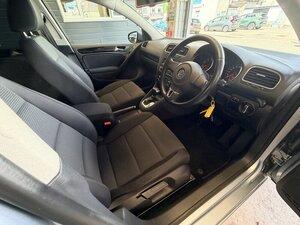 Volkswagen Golf 1.4 GOLF SE TSI Semi-auto 5dr