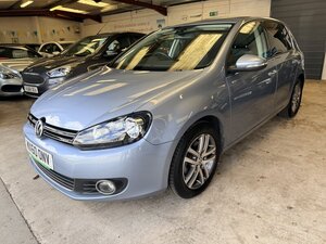 Volkswagen Golf 1.4 GOLF SE TSI Semi-auto 5dr