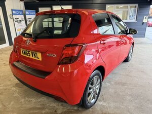 Toyota Yaris 1.3 Yaris ICON Vvt-i 5dr