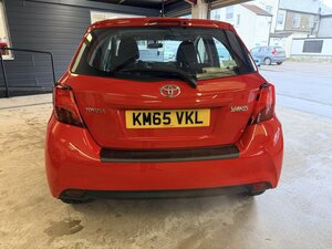 Toyota Yaris 1.3 Yaris ICON Vvt-i 5dr