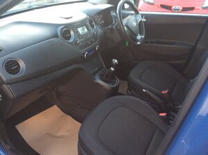 Hyundai i10 1.0 Premium 5dr