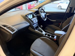 Ford Focus 1.0 Focus Zetec Edition 5dr