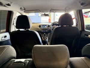 Hyundai i10 1.2 I10 Premium AUTO 5dr