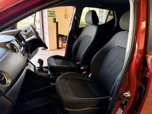 Hyundai i10 1.2 I10 Premium AUTO 5dr