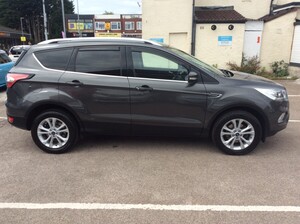 Ford Kuga 1.5 Titanium 5dr