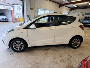 Hyundai i10 1.2 I10 SE AUTO 5dr
