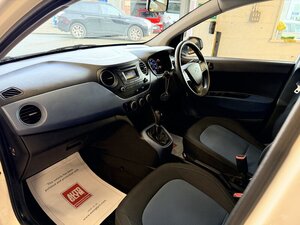 Hyundai i10 1.2 I10 SE AUTO 5dr