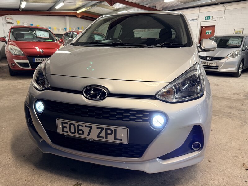 Hyundai i10 1.2 I10 Premium AUTO 5dr