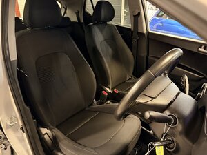 Hyundai i10 1.2 I10 Premium AUTO 5dr