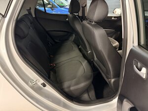 Hyundai i10 1.2 I10 Premium AUTO 5dr