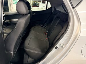 Hyundai i10 1.2 I10 Premium AUTO 5dr