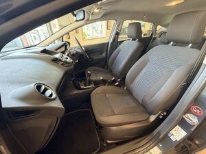 Ford Fiesta 1.0 Fiesta Zetec 5dr