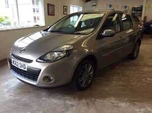 Renault CLIO 1.1 Clio Dynamique Tomtom 16v 5dr
