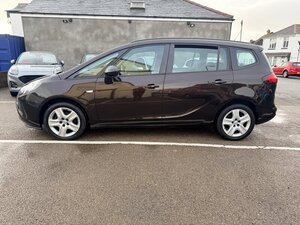 Vauxhall Zafira Tourer 1.4 Zafira Tourer Exclusive T 5dr
