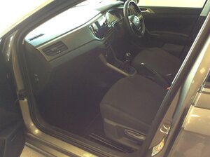 Volkswagen Polo 1.0 POLO SE TSI 5dr
