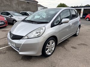 Honda Jazz 1.3 JAZZ ES+ I-vtec CVT 5dr