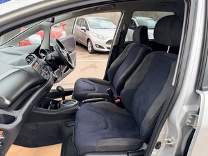 Honda Jazz 1.3 JAZZ ES+ I-vtec CVT 5dr