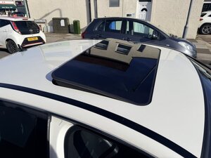 Mercedes-Benz C-Class 6.2 C63 AMG AUTO 4dr