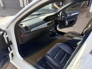 Mercedes-Benz C-Class 6.2 C63 AMG AUTO 4dr