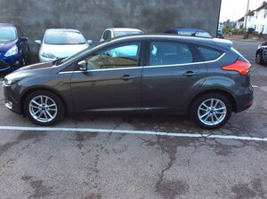 Ford Focus 1.0 Zetec 5dr