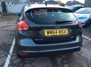 Ford Focus 1.0 Zetec 5dr