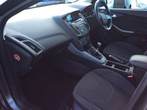 Ford Focus 1.0 Zetec 5dr