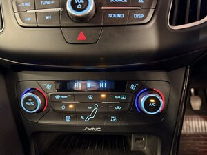 Ford Focus 1.5 Focus Titanium 5dr