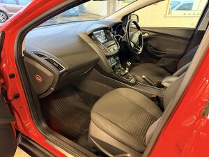 Ford Focus 1.5 Focus Titanium 5dr