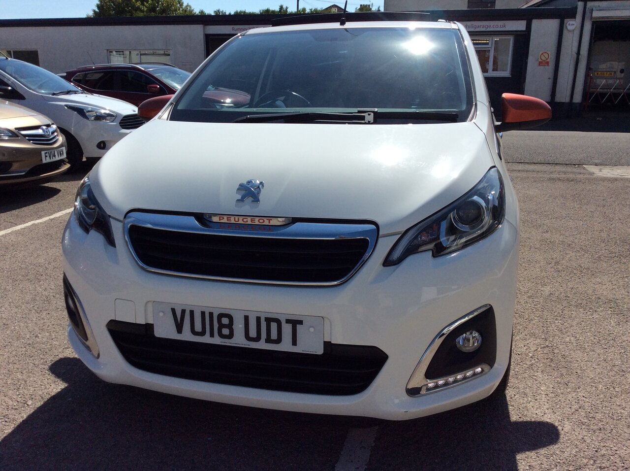 Peugeot 108 1.2 108 Roland Garros Top 5dr