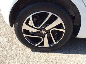 Peugeot 108 1.2 108 Roland Garros Top 5dr
