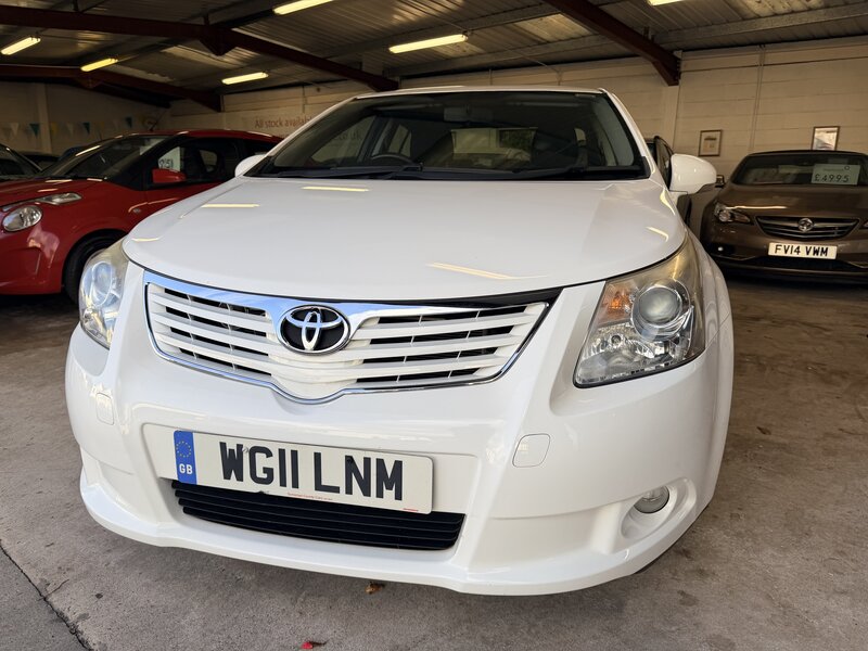 Toyota Avensis 1.8 Avensis TR Valvematic CVT 4dr