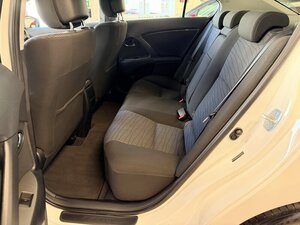 Toyota Avensis 1.8 Avensis TR Valvematic CVT 4dr