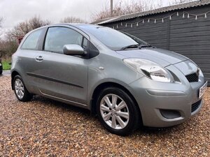 Toyota Yaris 1.3 Yaris TR Vvt-i 3dr