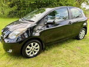 Toyota Yaris 1.0 Yaris T Spirit Vvt-i 3dr