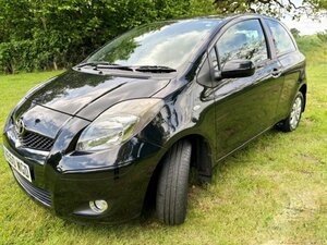 Toyota Yaris 1.0 Yaris T Spirit Vvt-i 3dr