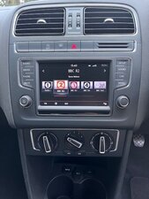 Volkswagen Polo 1.0 POLO SE 5dr