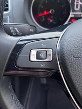 Volkswagen Polo 1.0 POLO SE 5dr