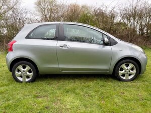 Toyota Yaris 1.3 Yaris T Spirit Semi-auto 3dr