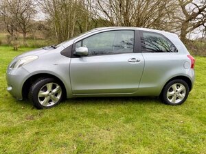 Toyota Yaris 1.3 Yaris T Spirit Semi-auto 3dr