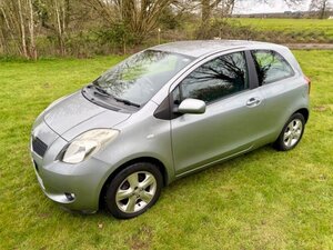 Toyota Yaris 1.3 Yaris T Spirit Semi-auto 3dr