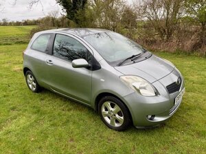 Toyota Yaris 1.3 Yaris T Spirit Semi-auto 3dr