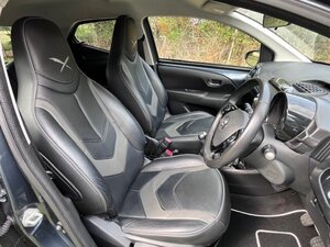 Toyota Aygo 1.0 AYGO X-clusiv 3 Vvt-i 5dr