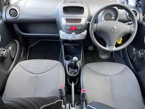 Peugeot 107 1.0 107 Active 5dr
