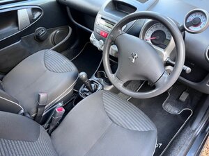 Peugeot 107 1.0 107 Active 5dr